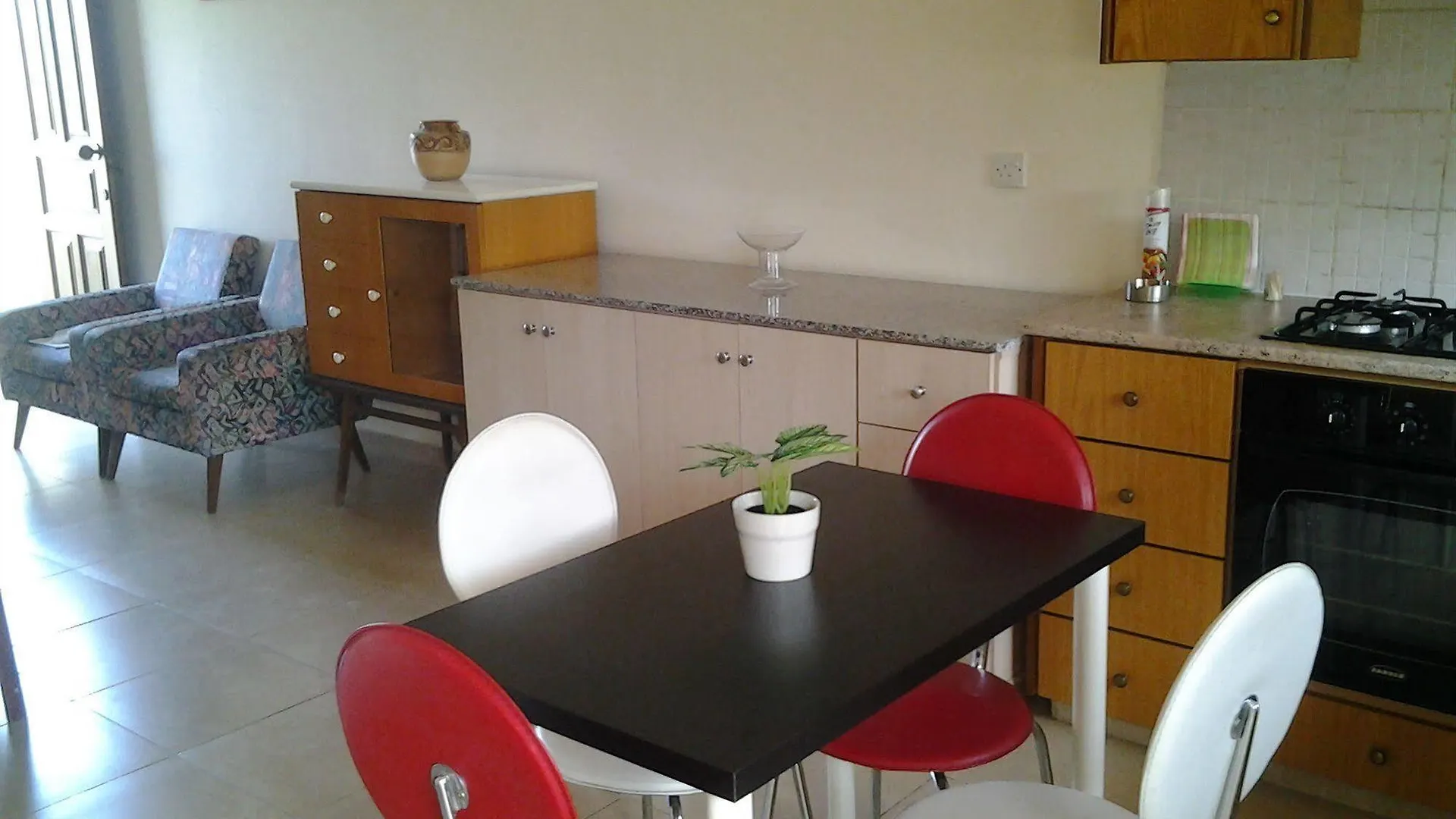Savva Complex Apartment Perivolia
