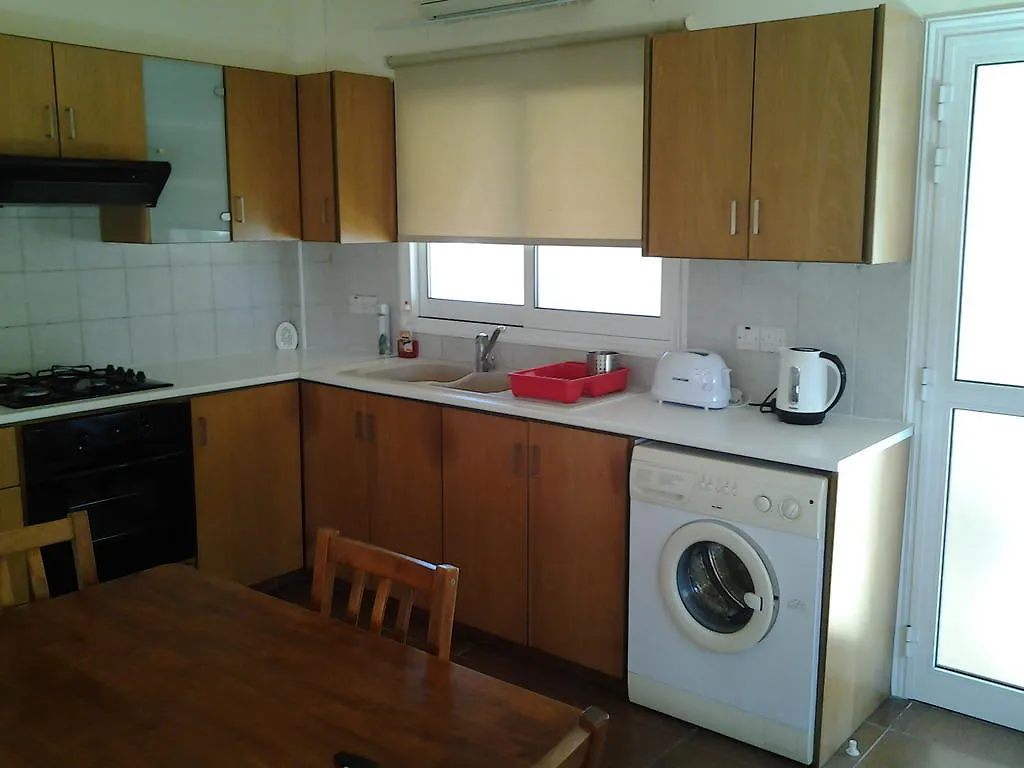 Savva Complex Apartment Perivolia